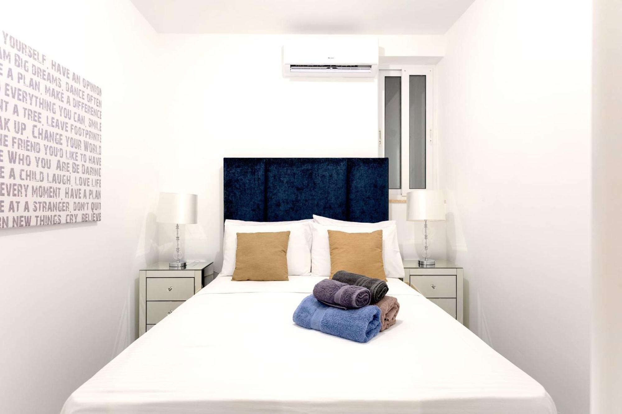 Saint Julian'S - Seafront Cityapartmentstay Extérieur photo